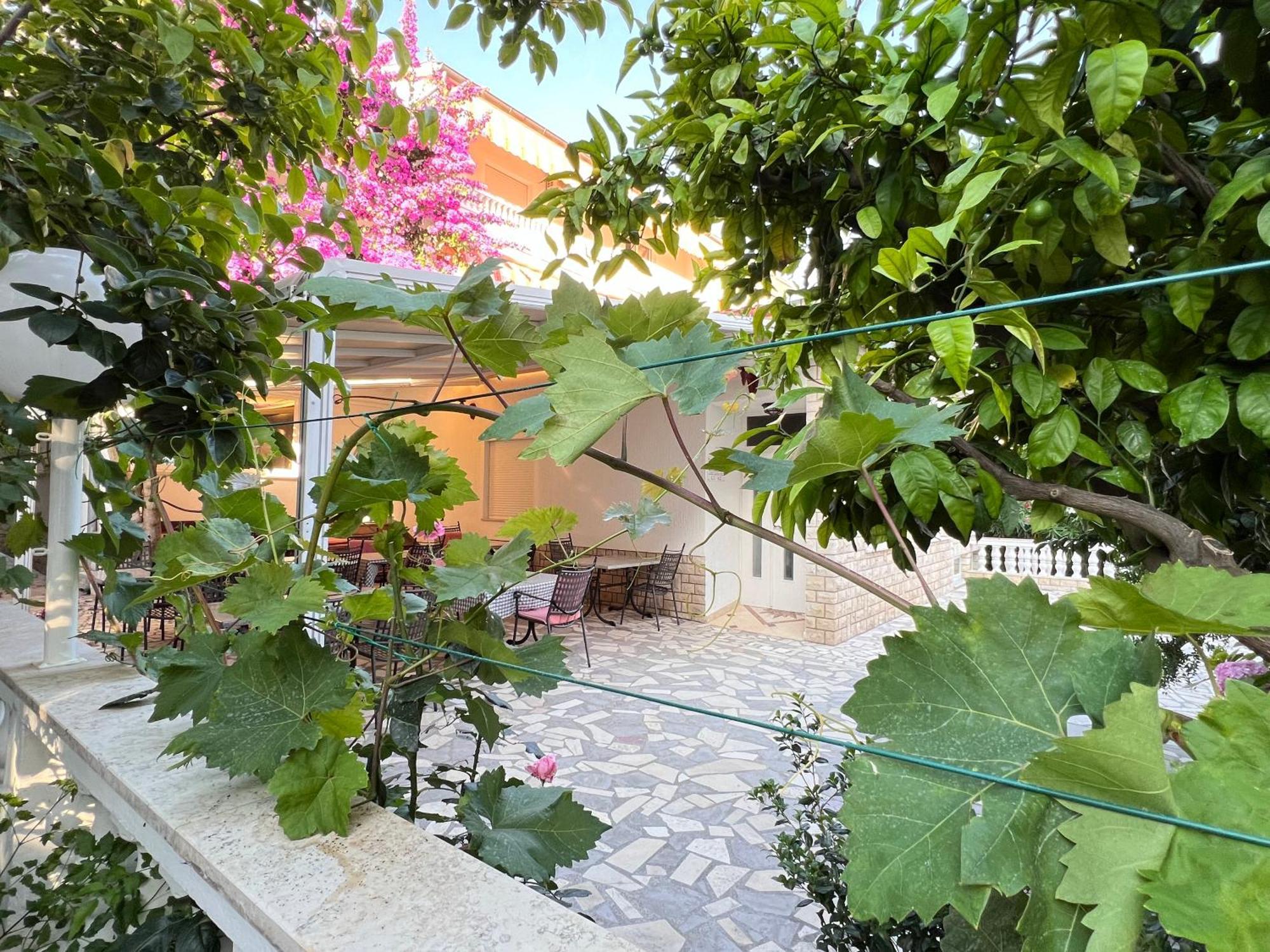 Bed & Breakfast Rab Palit Exterior photo